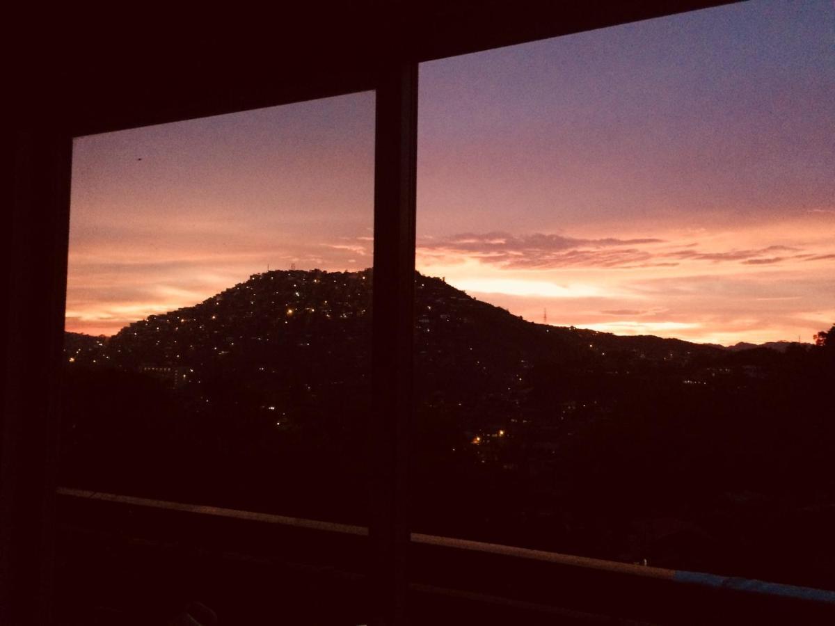 Courtyards Peak-Corner Pinestay - At Goshenland Baguio Baguio City ภายนอก รูปภาพ