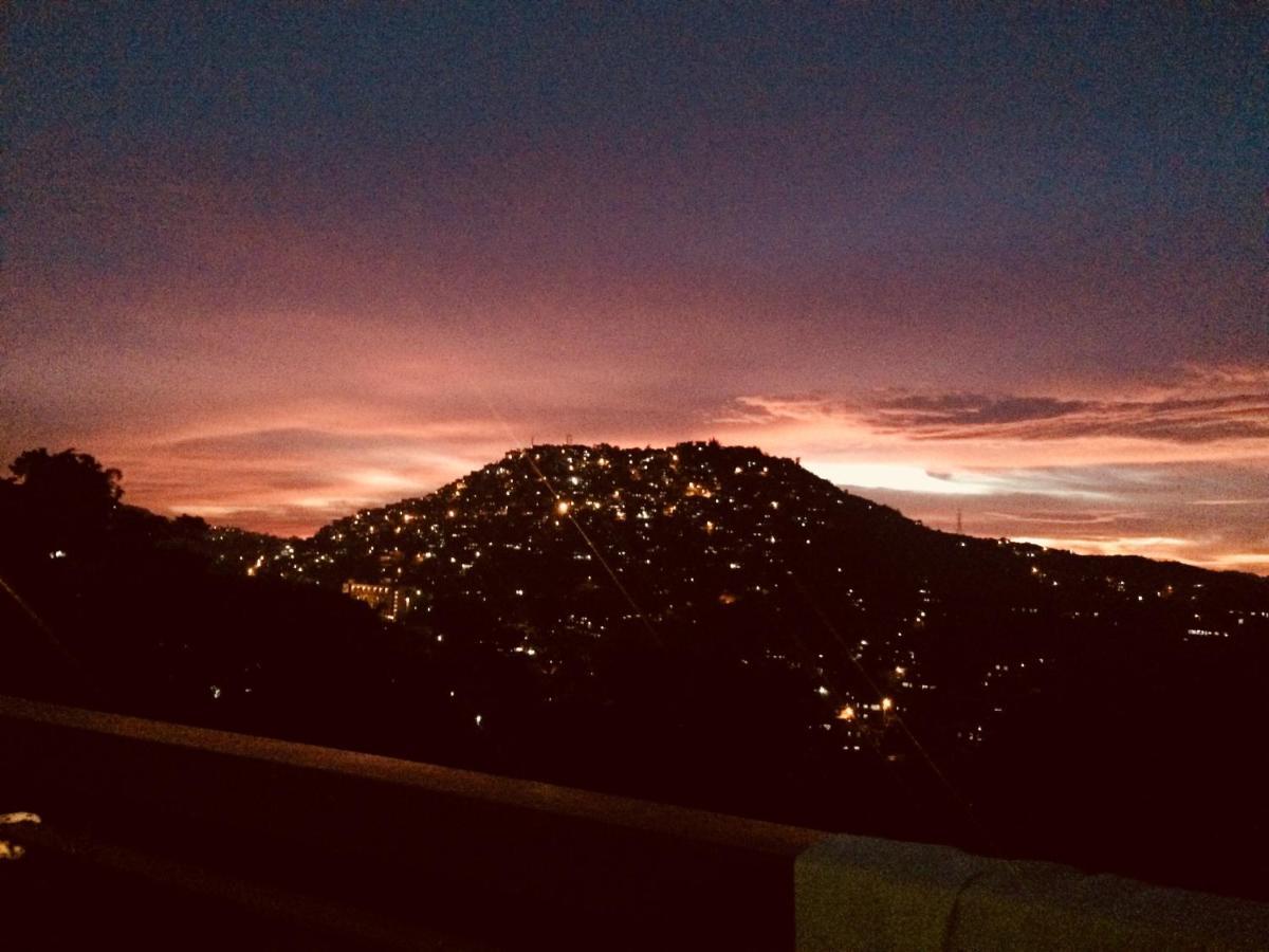 Courtyards Peak-Corner Pinestay - At Goshenland Baguio Baguio City ภายนอก รูปภาพ